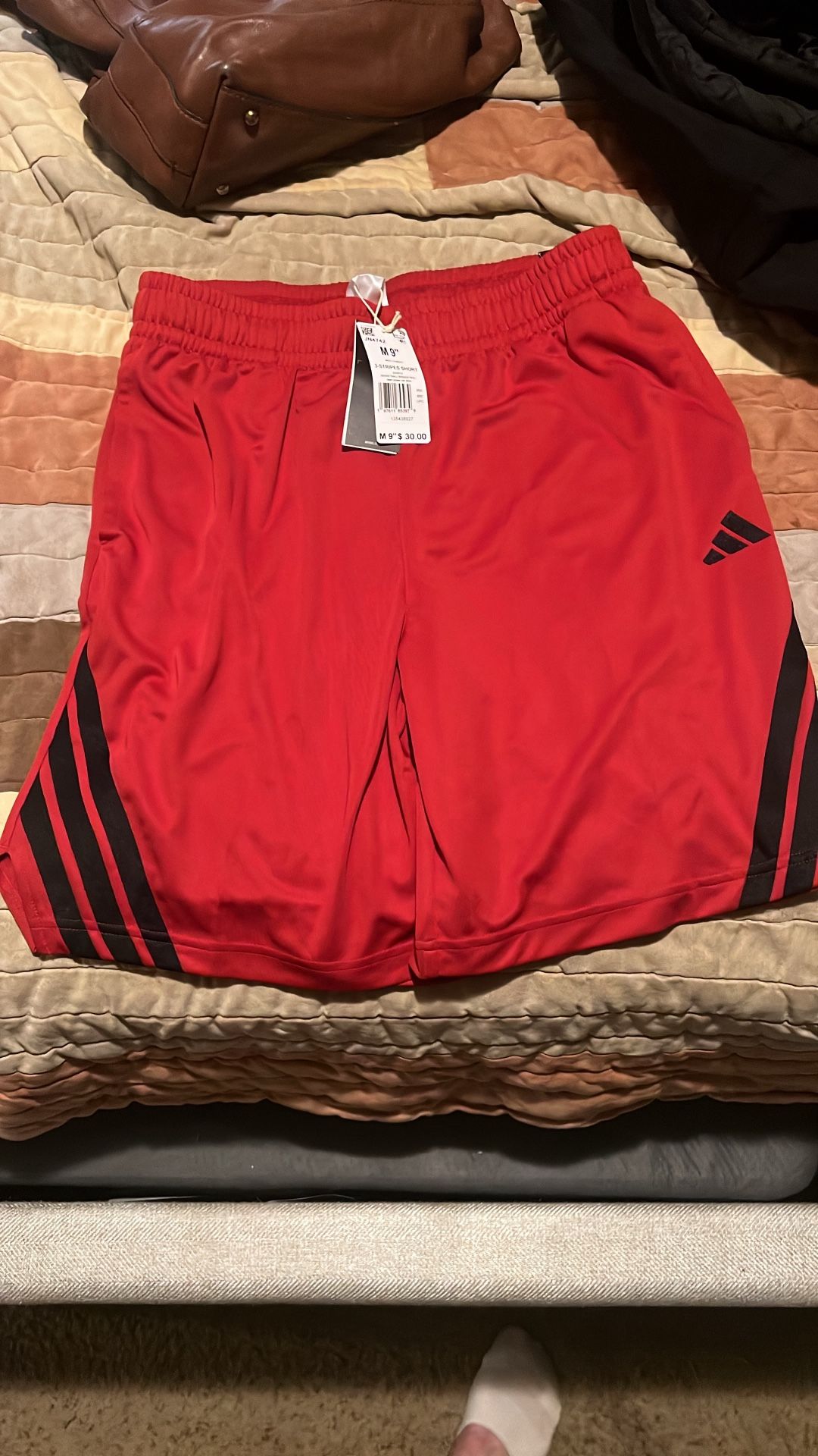 Men’s Medium Adidas Shorts
