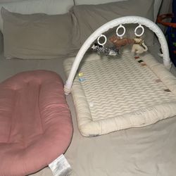 Snuggle Me Lounger & Dock A Tot Mini Mat 