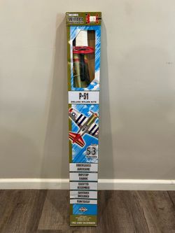 P-51 Mustang Deluxe Nylon Kite 53” Wingspan Fiberglass Airframe Winder Line