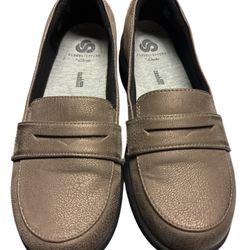 Cloudsteppers by Clarks Womens Ayla Form Slip On Loafer Size 6M Tan Beige Comfy