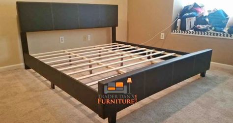 Brand new king size bed frame (New in the box 📦)