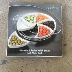 Porcelain 6 Section Server With Metal Rack