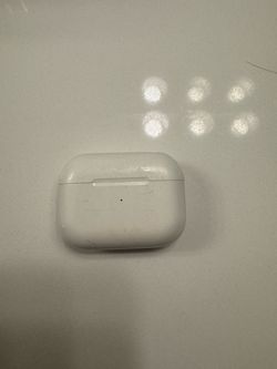 Apple AirPods Pro 2nd Gen w/ Charging Case
