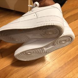 Women’s Air Force ones size 8