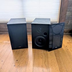 Polk Audio R20 Bookshelf Speakers