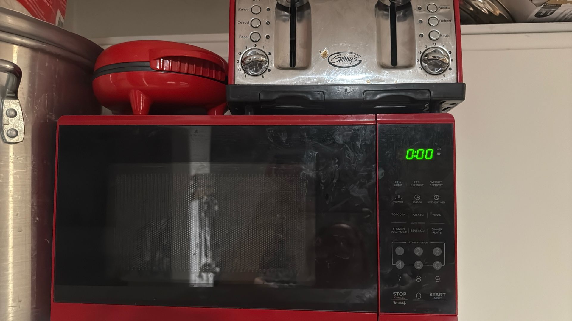 Microwave, toast,omelet Pan