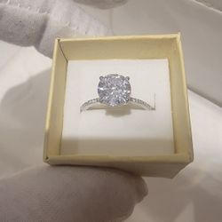 Luxury Diamond Ring Size 9