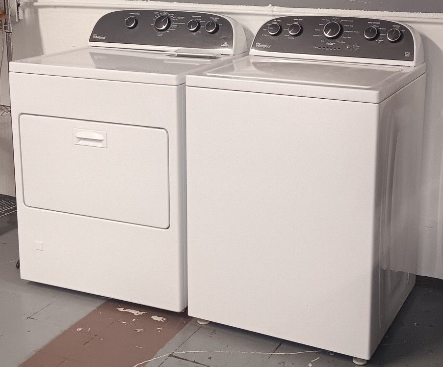 Whirlpool washer/dryer combo with large tubs
like new