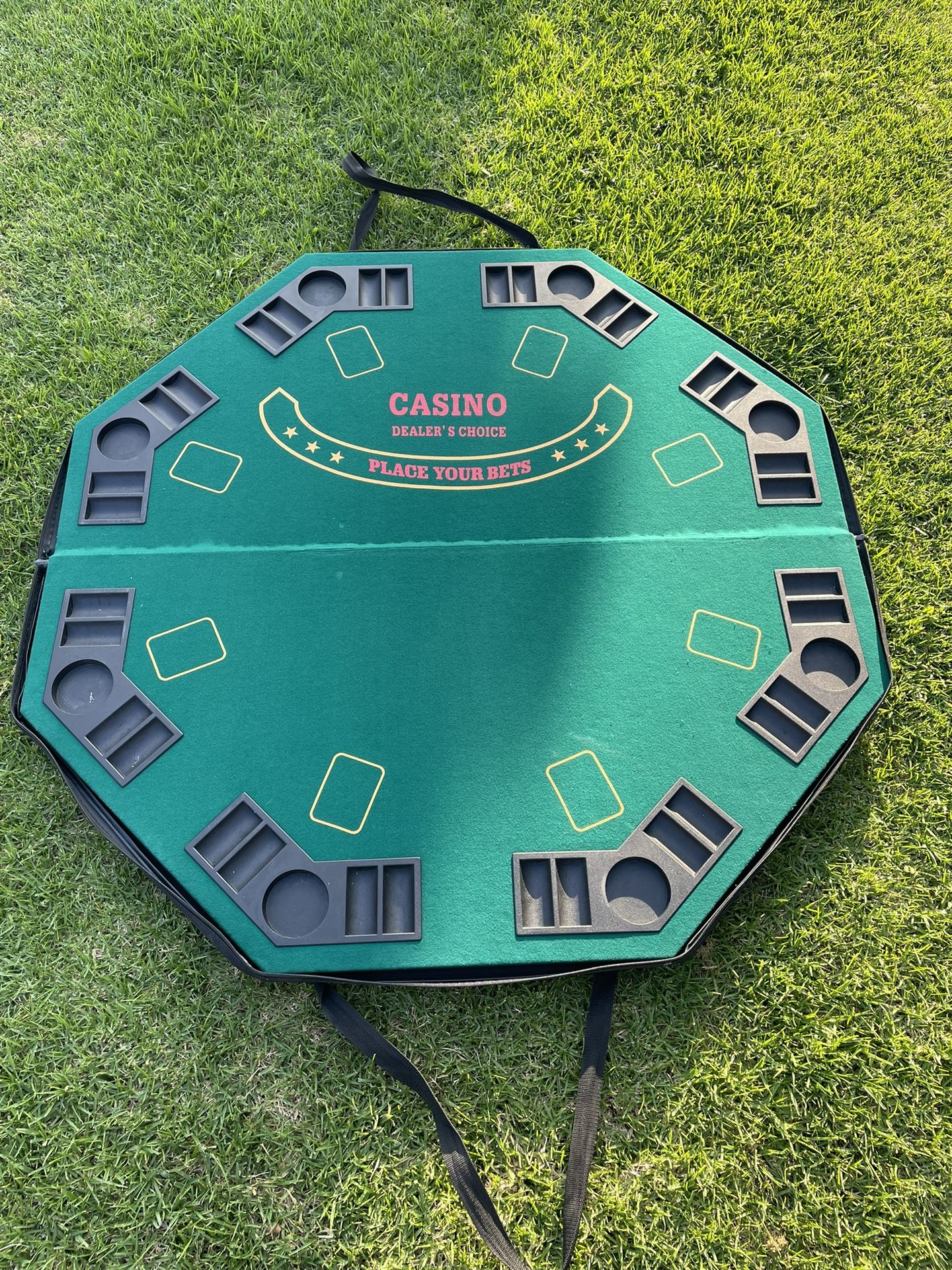 CASINO DEALER'S CHOICE 8 Player Folding Poker Table Top and Carrying Bag