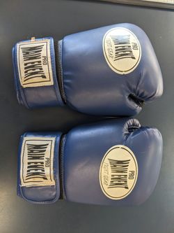 Pro Main Event Boxing Gloves