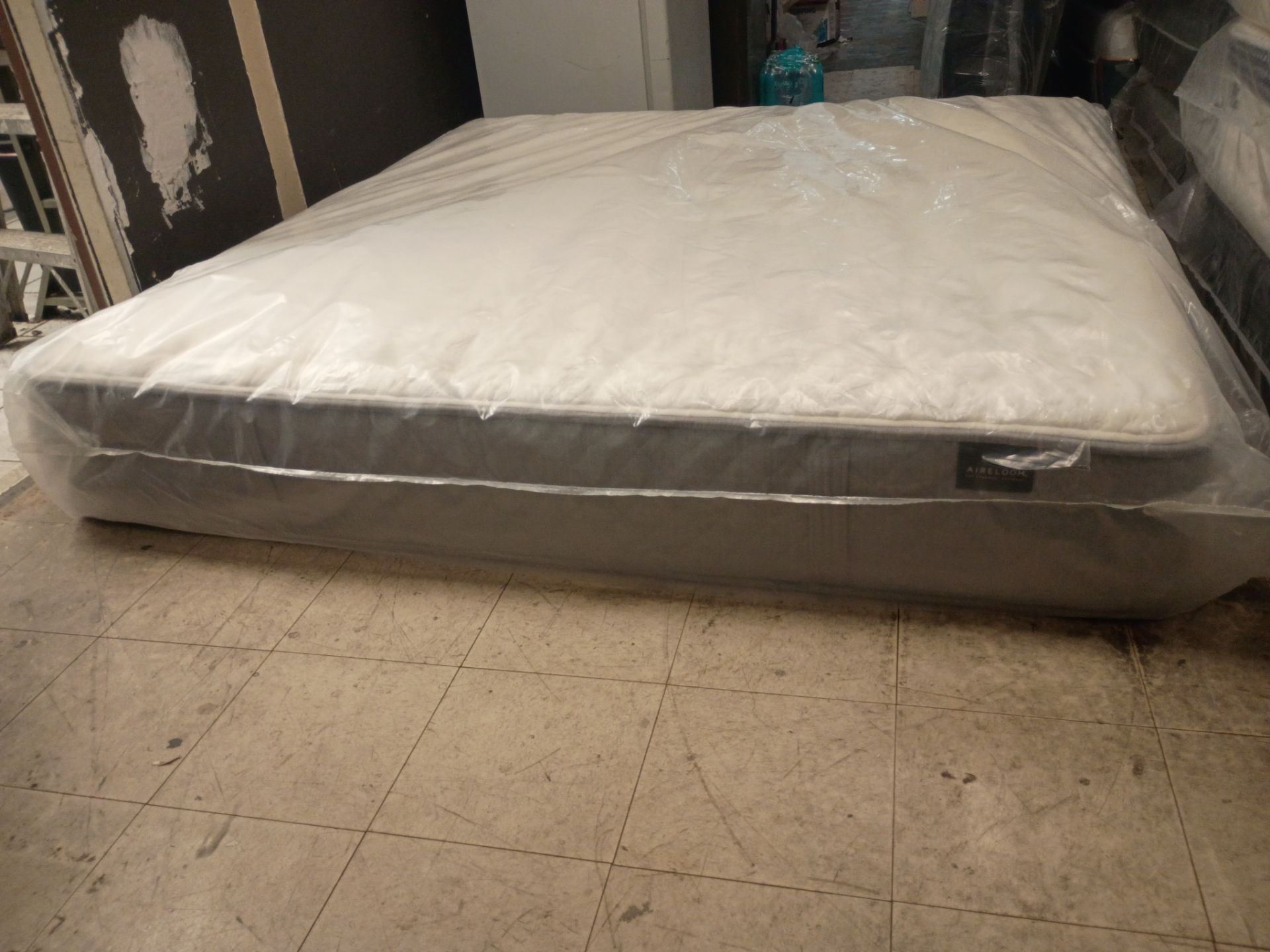 💤💤💤 $599 Eastern king platinum redwood available $599 💤💤💤