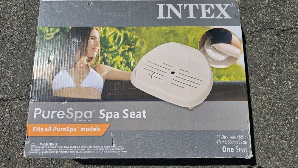 2 Hot Tub Seats LOCAL PICK UP ONLY