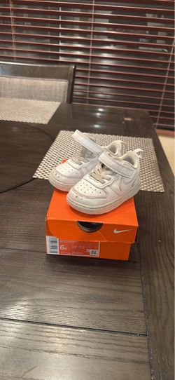 Nike Toddler Sneakers Size 6C