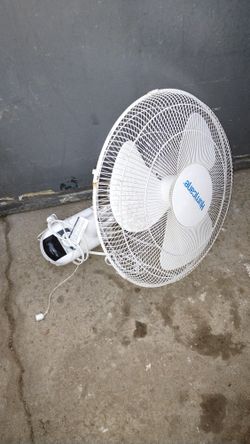 16” HURRICANE Wall Mounted Oscillating Fan