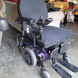 Quantum Power Chair