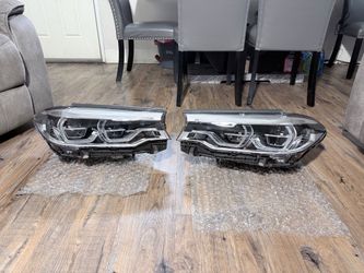 BRAND NEW OEM BMW G30/F90 ADAPTIVE LED HEADLIGHTS – PAIR – (contact info removed) / (contact info removed)