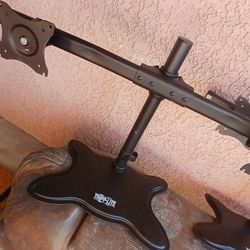 Dual Monitor Desktop Mount