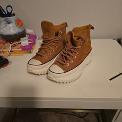 Size 7 Converse Women's Run Star Hike High Platform Sneakers 171666C Wheat Nubuck