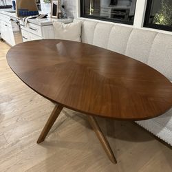 Mid-Century Modern Oval Walnut Dining Table 