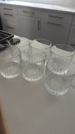 6 crystal glasses