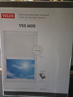 Velux VSSM06 2004S Solar deck mount Venting Skylight with shade