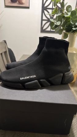 Balenciaga,
