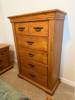5 Drawer Tall Chest