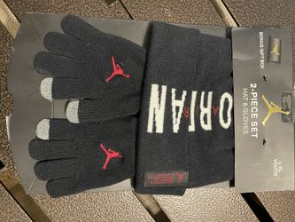 Jordan Beanie With Jordan Gloves “NEW” 