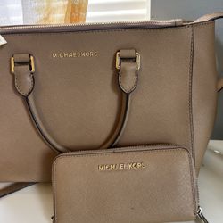 Michael Kors Purse 