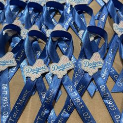 Memorial Custom T-shirt Designs Recuerdos Pin Back Buttons And Ribbon Pins