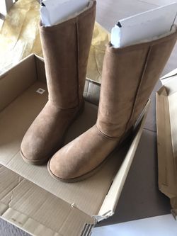 Uggs size 9