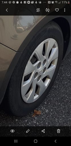 2017 KIA OPTIMA WHEELS AND CONTINENTAL TIRES.ALL 4 TIRES HAVE LESS THAN 2K MILES.TIRES ALONE COST ME $786.FIRM