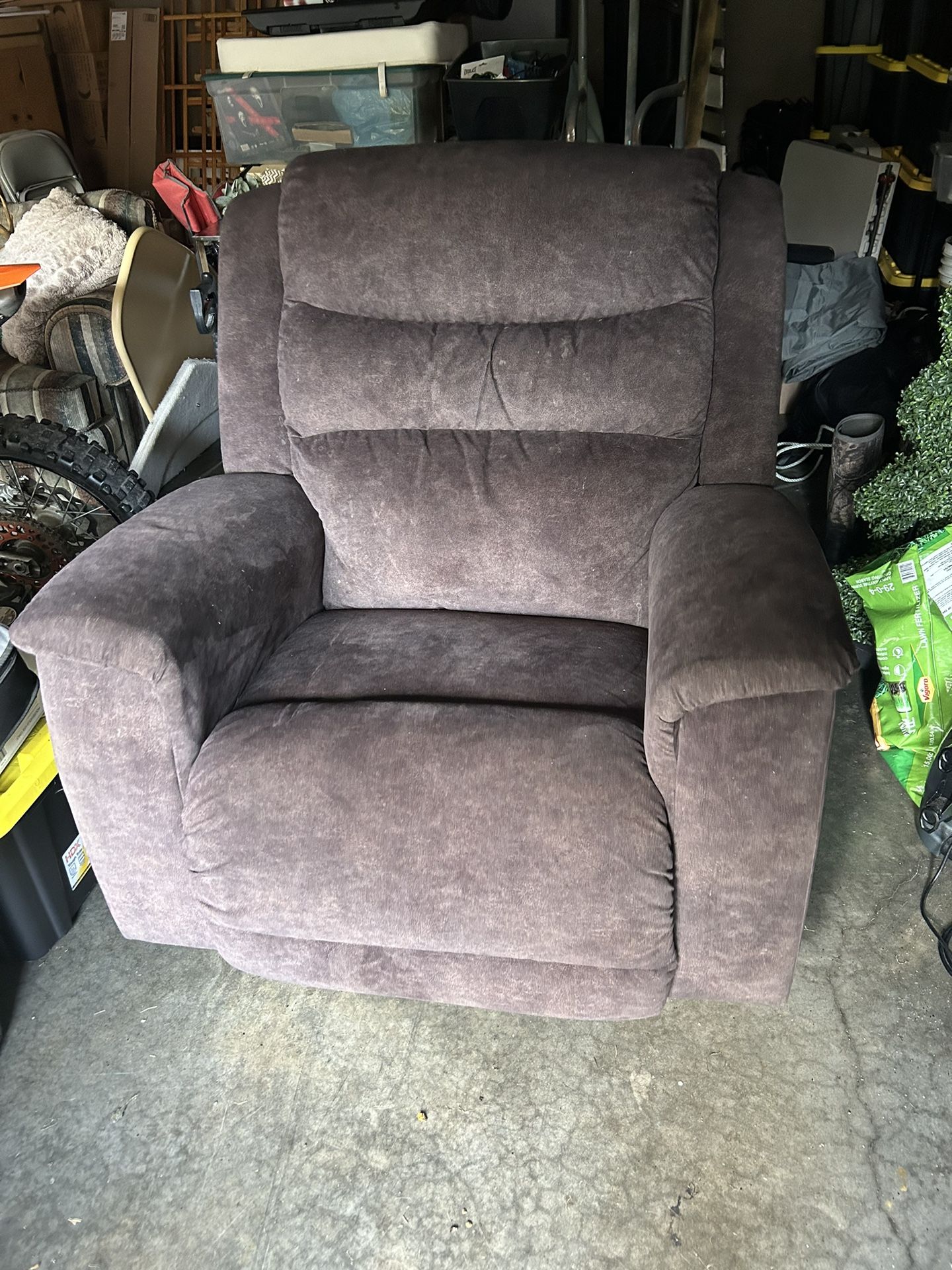 La-Z-Boy Reclining Chair