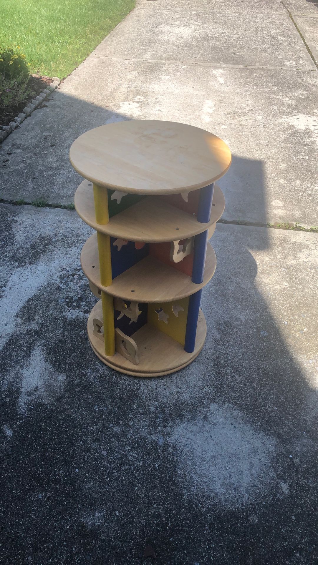 Spinning Book Case
