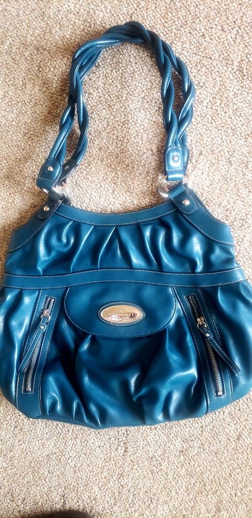 Purse Zippered Closure Like New!