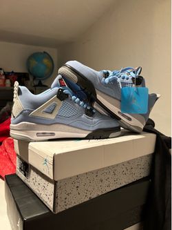 Jordan 4s university blue
