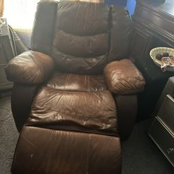 Leather recliner and good condition