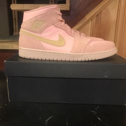 Jordan One Mid Coral Gold Size 13