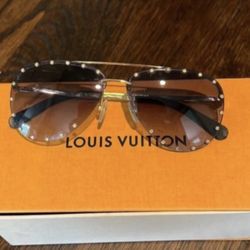Original, Louis Vuitton Party Sun Glasses for Sale in Chula Vista, CA