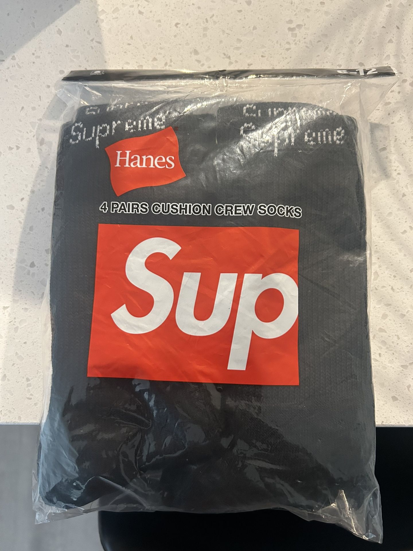 Supreme Crew Socks