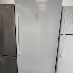 21 Cu.ft Garage Ready Frost Free Upright Freezer