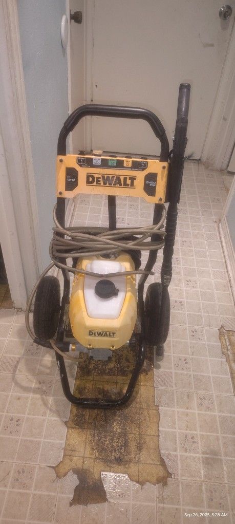 DeWalt Pressurwasher$