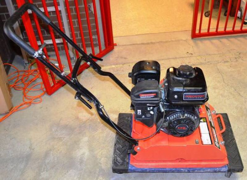 Central Machinery 179cc Compact Vibrator Plate 6.5 HP Compactor