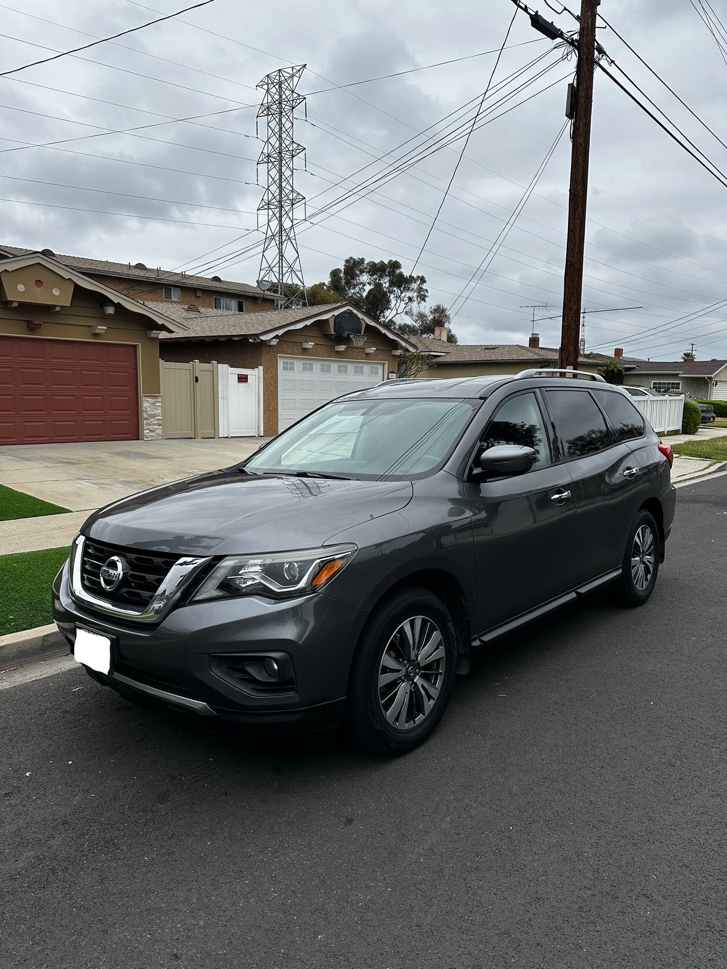 2017 Nissan Pathfinder
