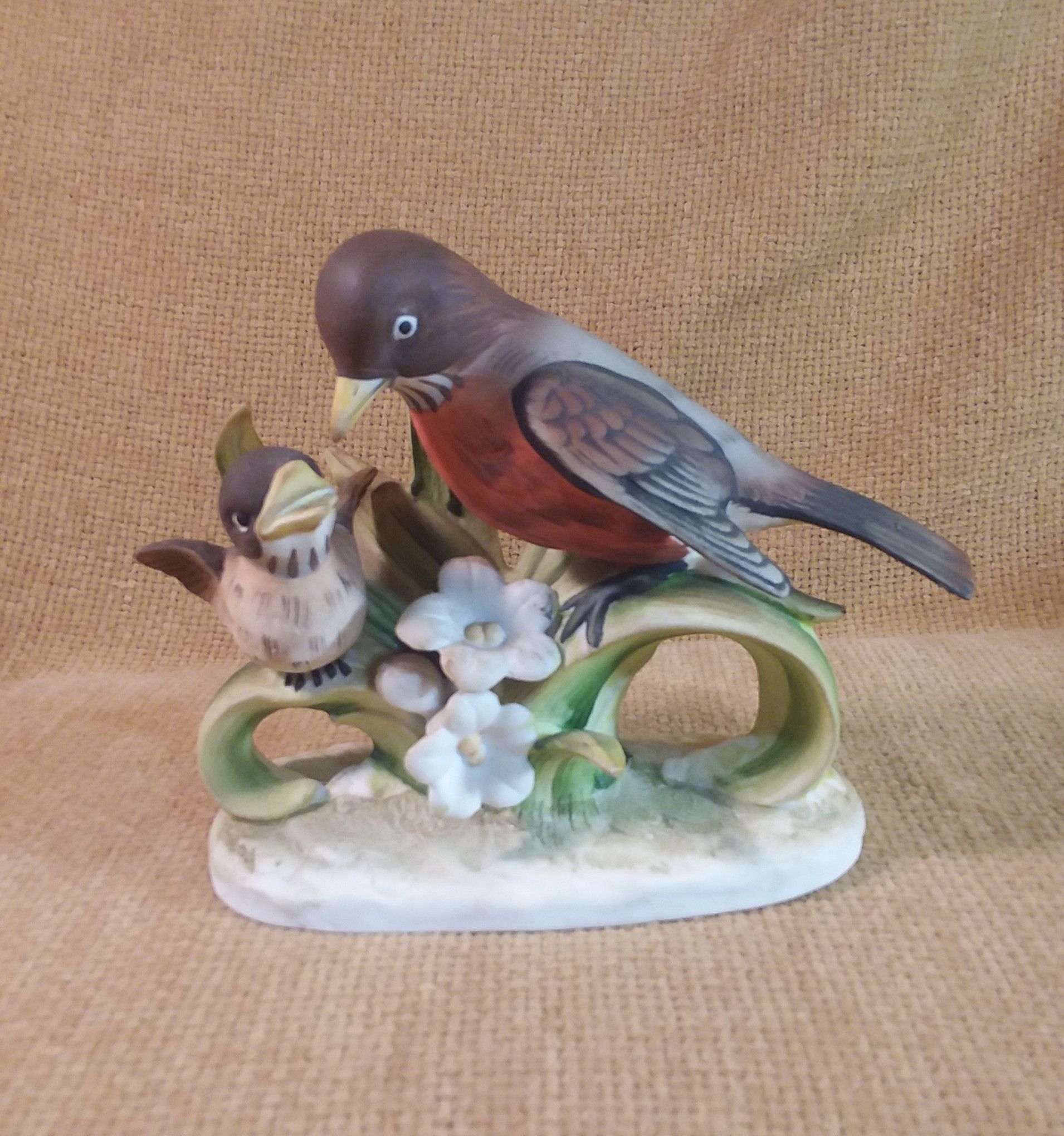 Vintage Lefton's Red Robin Mother & Baby Figurine