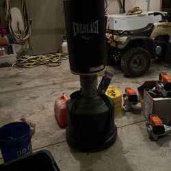 Portable Punching Bag By Everlast