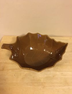 11" Fall Leaf Deep Bowl