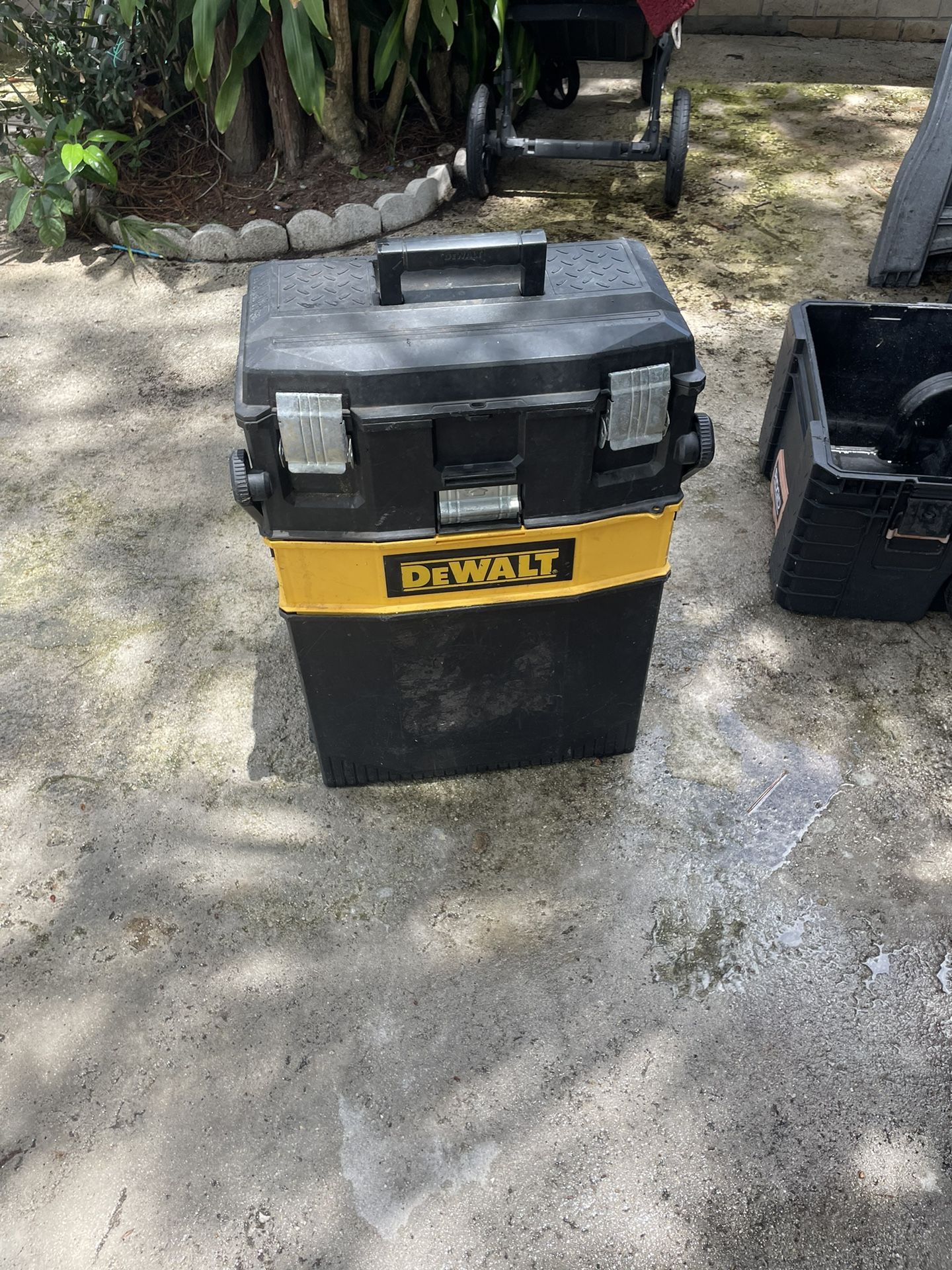 Dewalt Tool Box