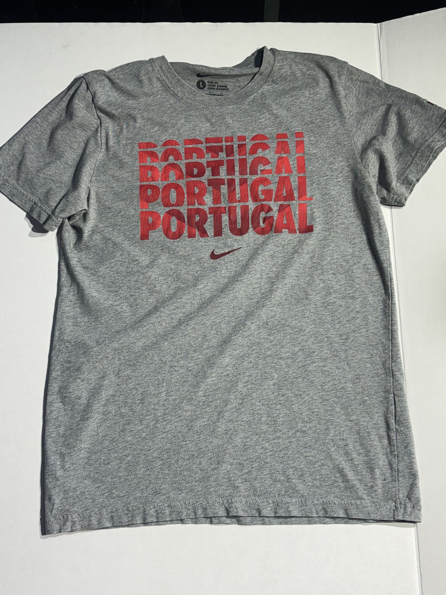 Like New Unique Nike Dri Fit Portugal Grey Large Slim Fit T-shirt