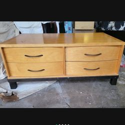 Coffee Table with Drawers 